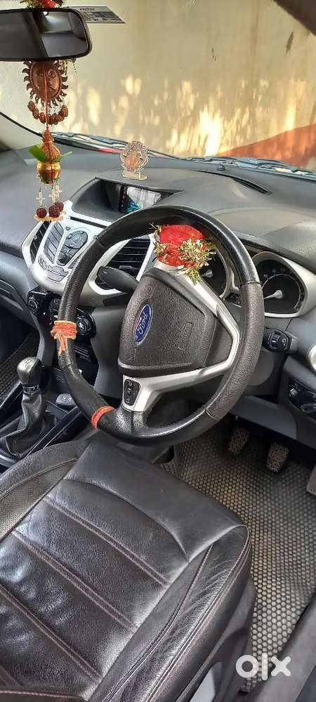 Ford Ecosport  Model 2015 Petrol Last December