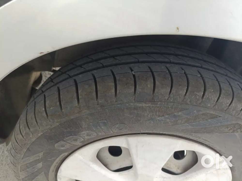 Maruti Suzuki Ritz 2011 डीज़ल मैनुअल New Tyres New Battery