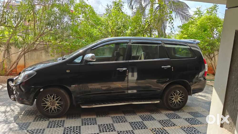 Toyota Innova 2009 Diesel 170000 Km Driven
