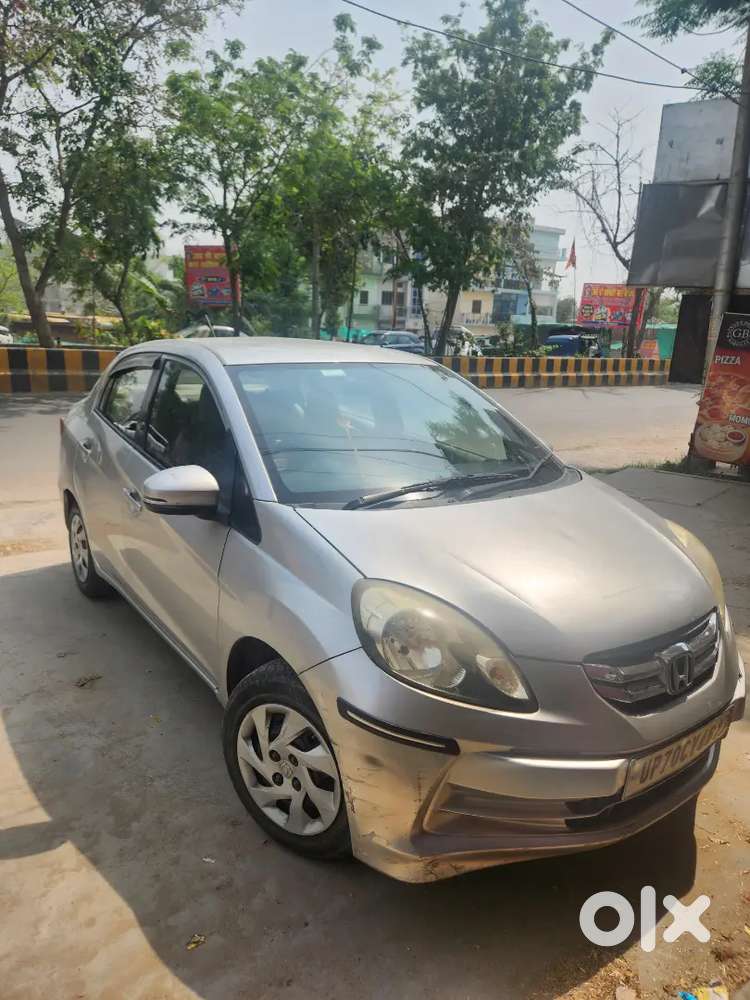 Honda Amaze 2015 Top Model Family Maintained Car