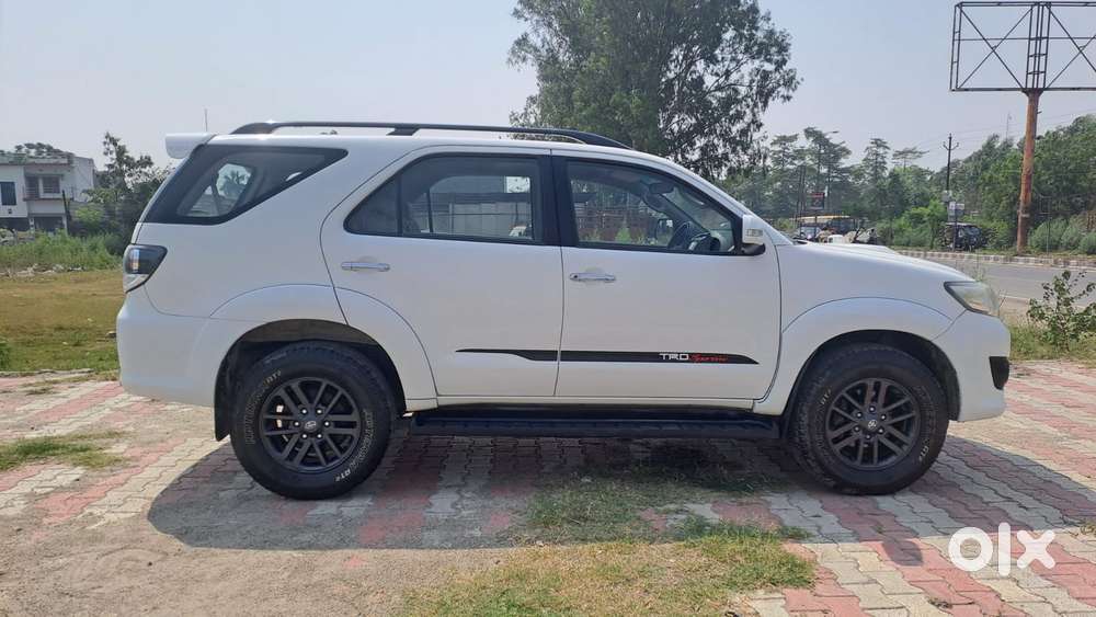 Toyota Fortuner 2011-2016 2.5 4x2 Mt Trd Sportivo, 2015, Diesel