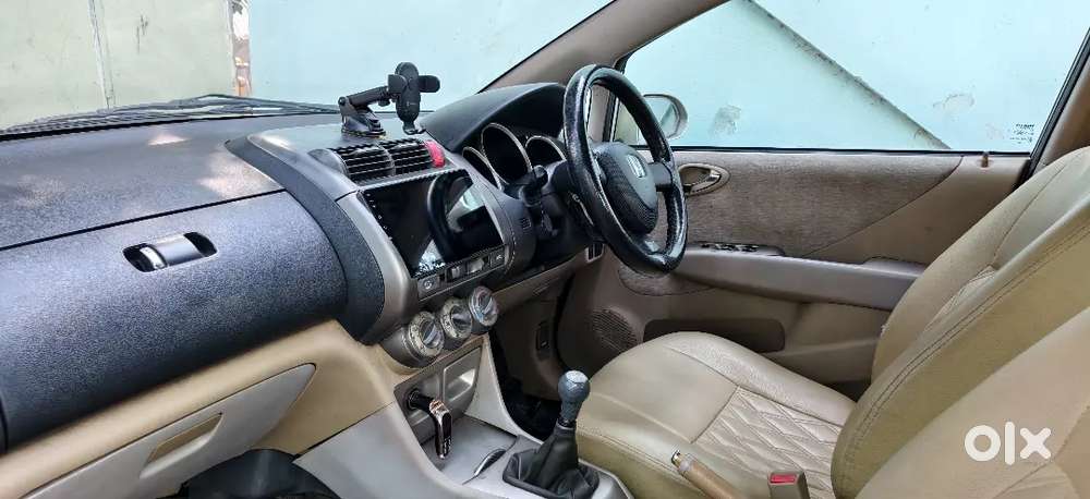 Honda City Zx Vtec Plus Top End Model 
Fc Laps Insurance Laps 2 Owner