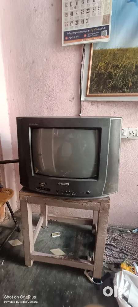 Sanusi TV SY-14Eye model 2014