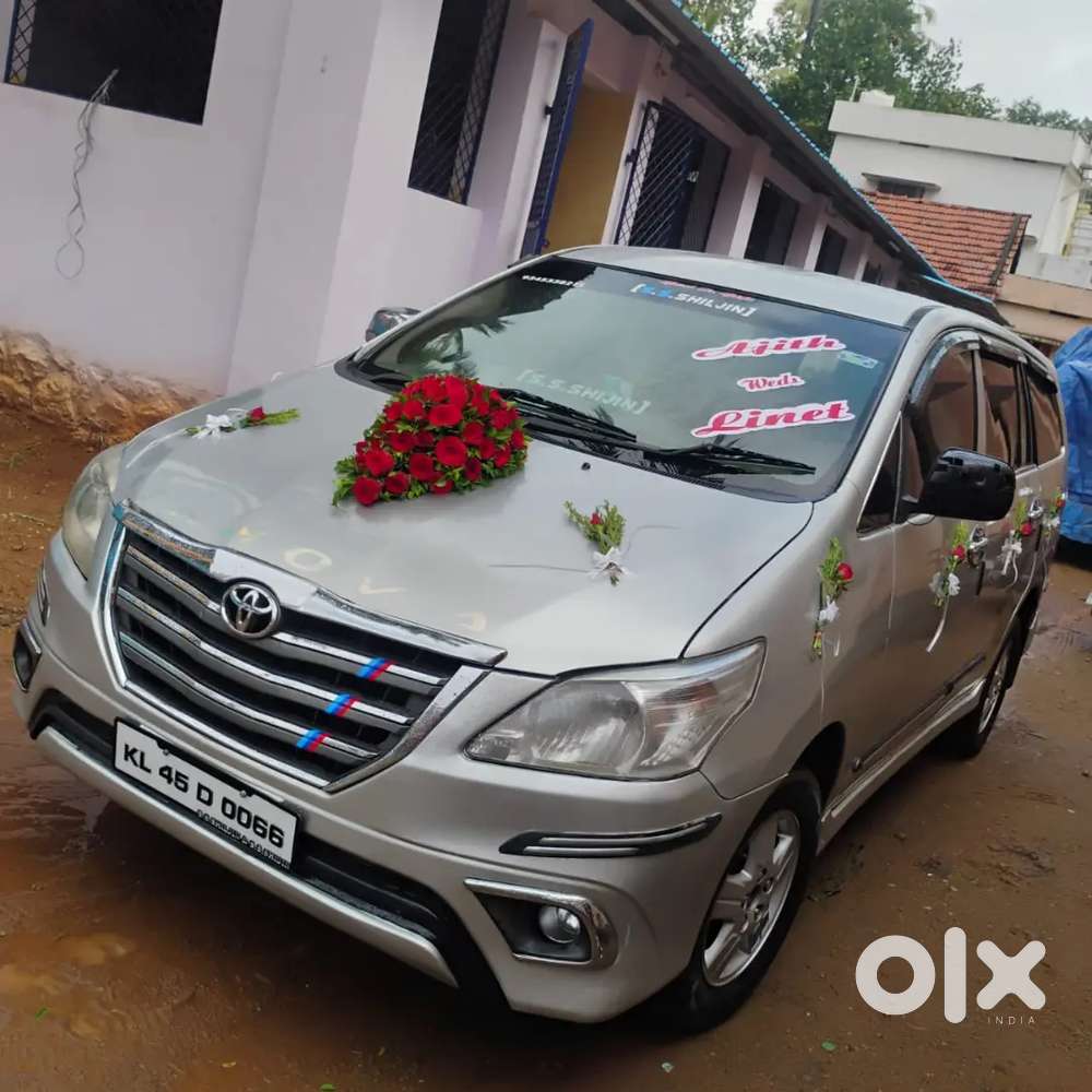 Toyota Innova 2007 Diesel 300000 Km Driven