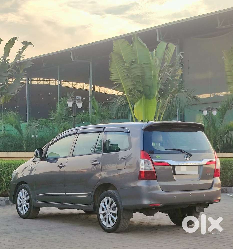 Toyota Innova 2.5 Gx 7 Seater Bs Iv, 2014, Diesel