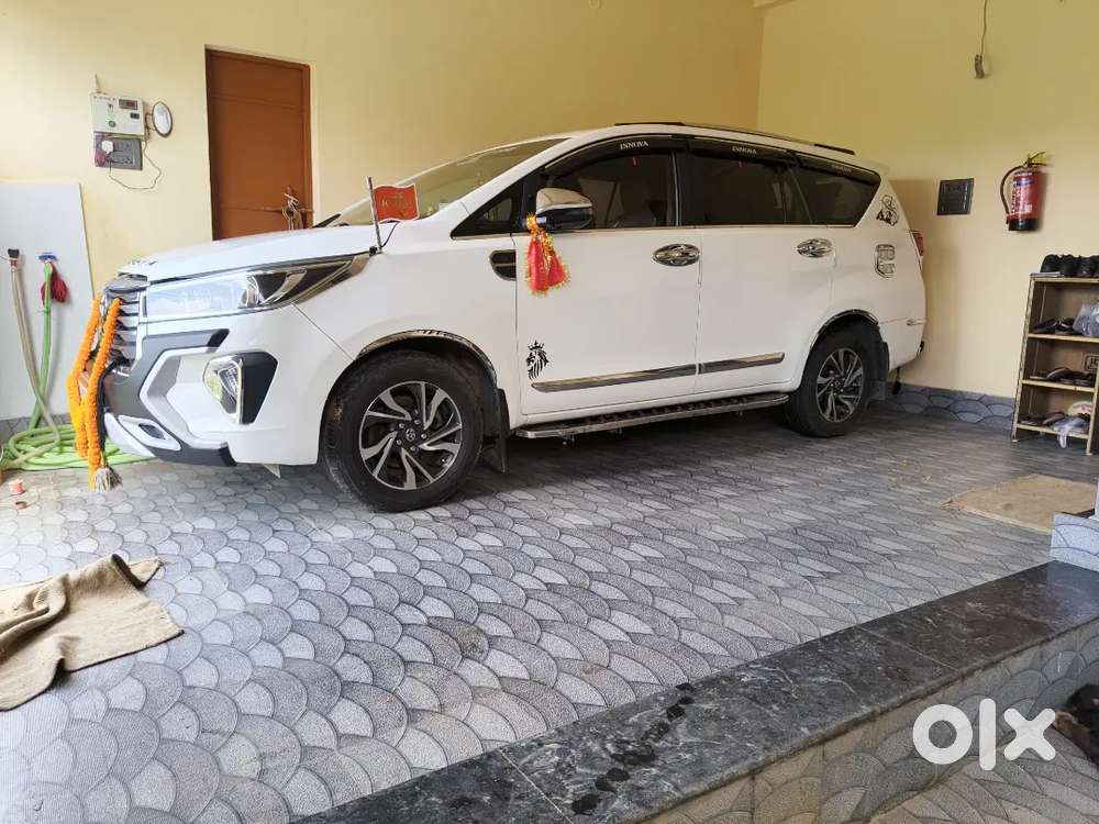Toyota Innova Crysta Diesel 2022 Manual 8 Str