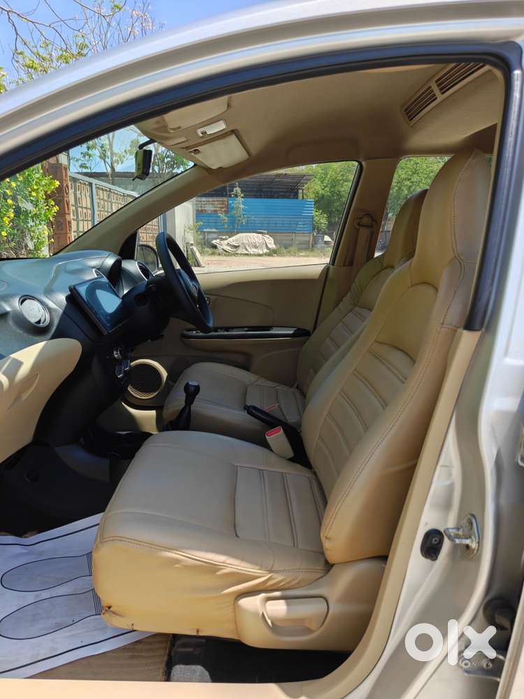 Honda Mobilio V I-vtec, 2015, Diesel