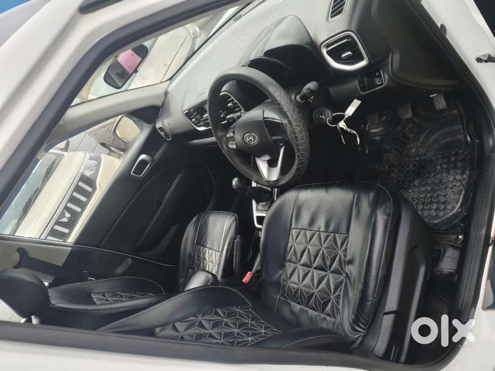 Hyundai Venue Sx, 2022, Petrol