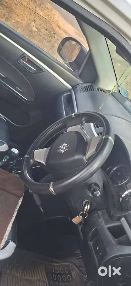 Maruti Suzuki Swift 2012 Petrol 42000 Km Driven
