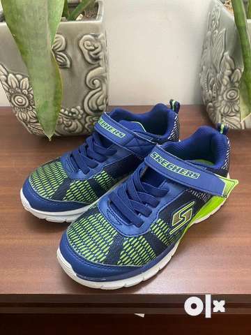 Skechers light up outlet shoes size 6