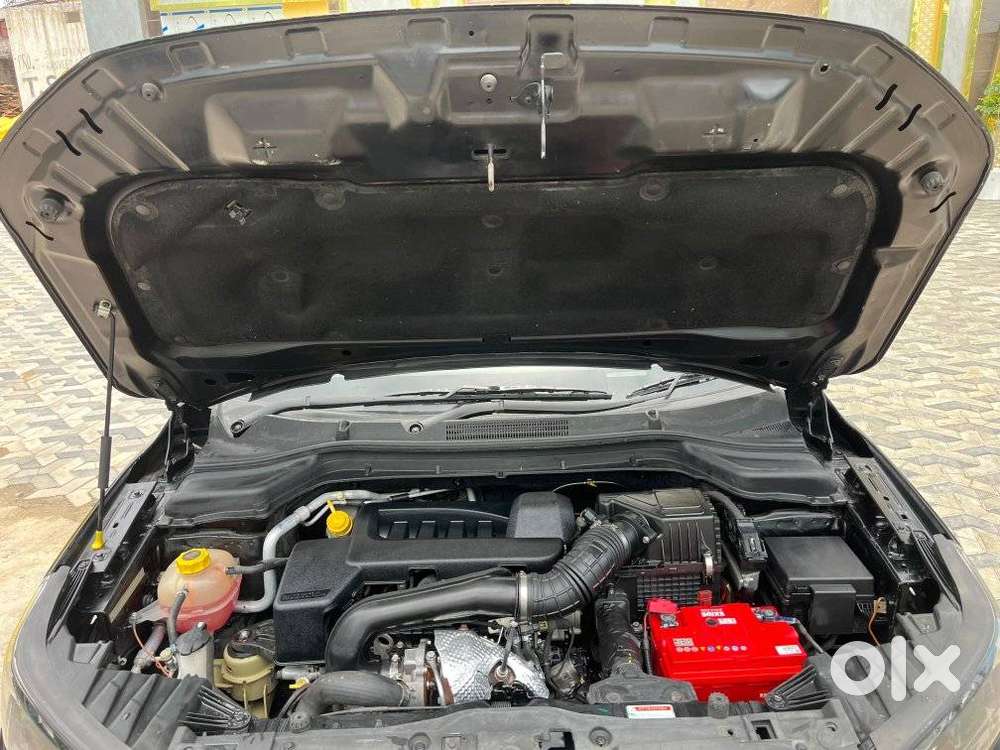 Mahindra Xuv300 W6 Diesel, 2021, Diesel