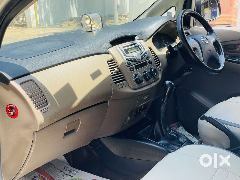 Toyota Innova 2.5 G (diesel) 7 Seater, 2015, Diesel