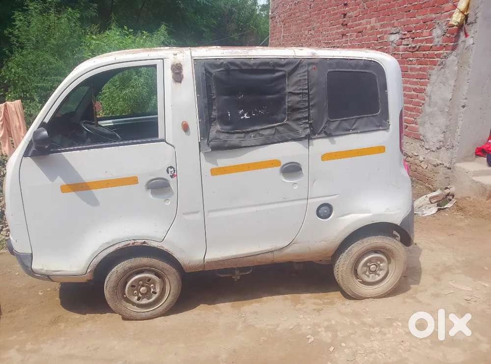 Tata Magic School Van