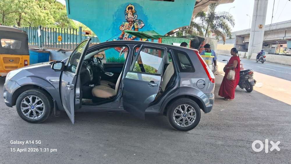 Ford Figo 1.2p Titanium Opt Mt, 2015, Petrol