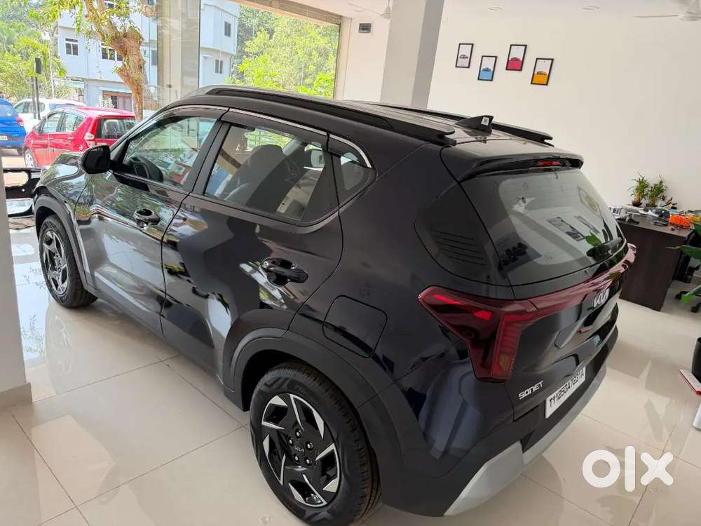 Kia Sonet 2026 Petrol 2500 Km Driven