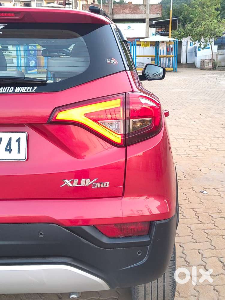 Mahindra Xuv300 W8 Option, 2021, Petrol
