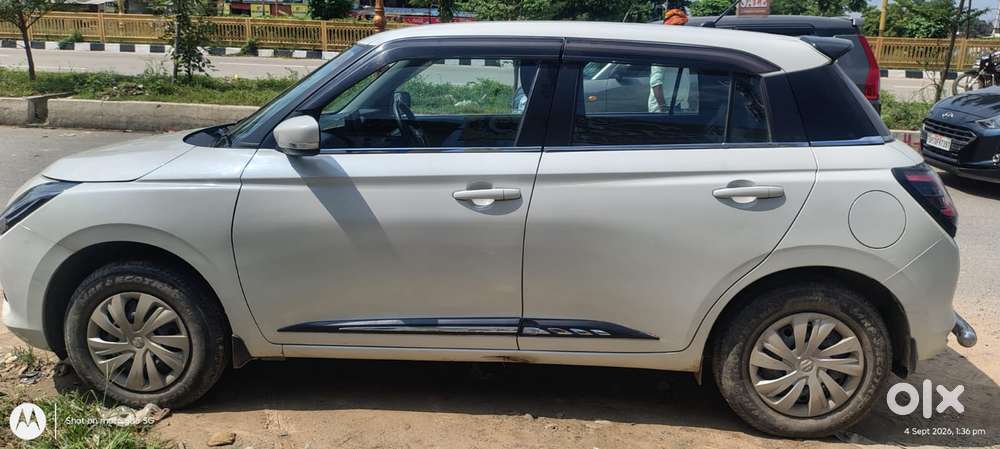 Maruti Suzuki Swift 1.2 Vxi (o), 2024, Petrol