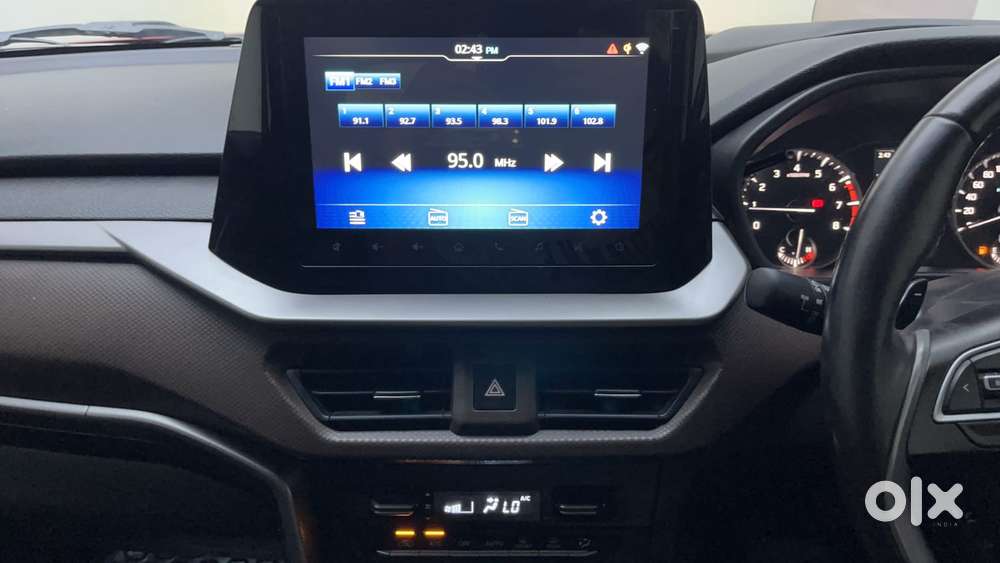 Maruti Suzuki Vitara Brezza 1.5 Zxi Plus Dual Tone, 2022, Petrol