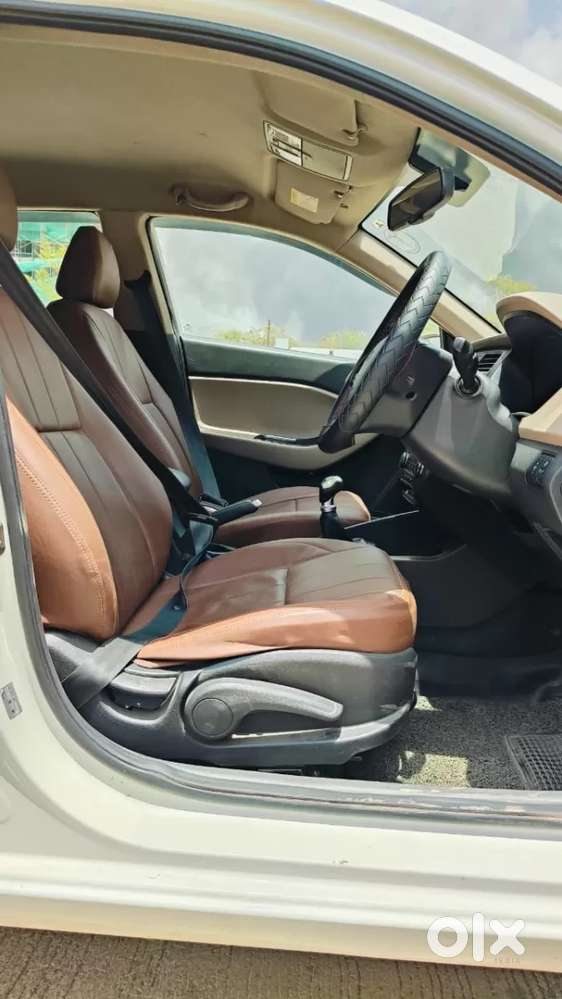 Hyundai Elite I20 Asta Option, 2015, Petrol