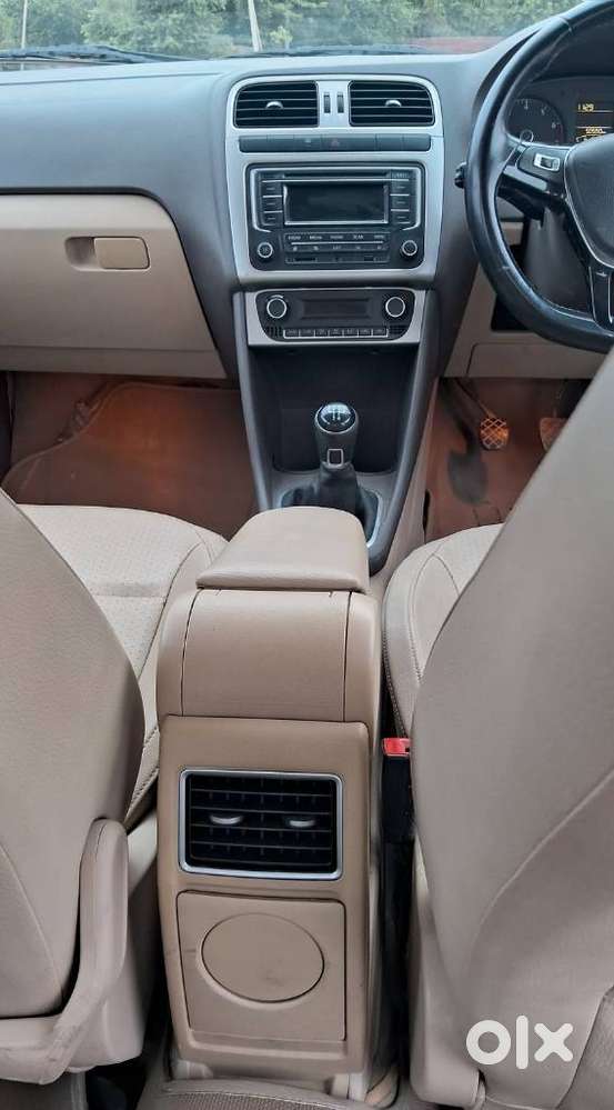 Volkswagen Vento, 2016, Petrol