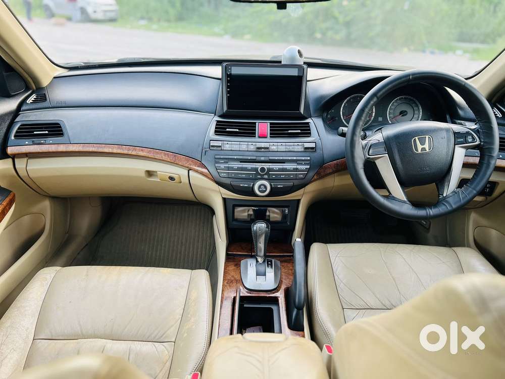Honda Accord 2.4 Elegance Automatic, 2012, Cng & Hybrids