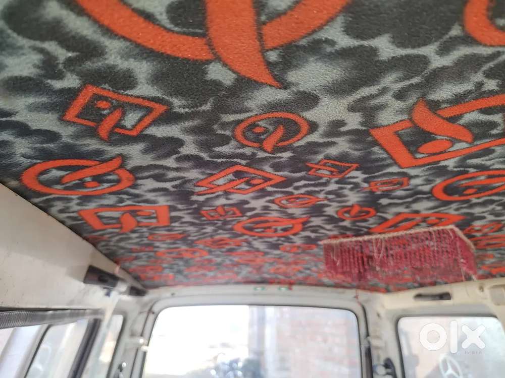 Maruti Suzuki Omni 2011