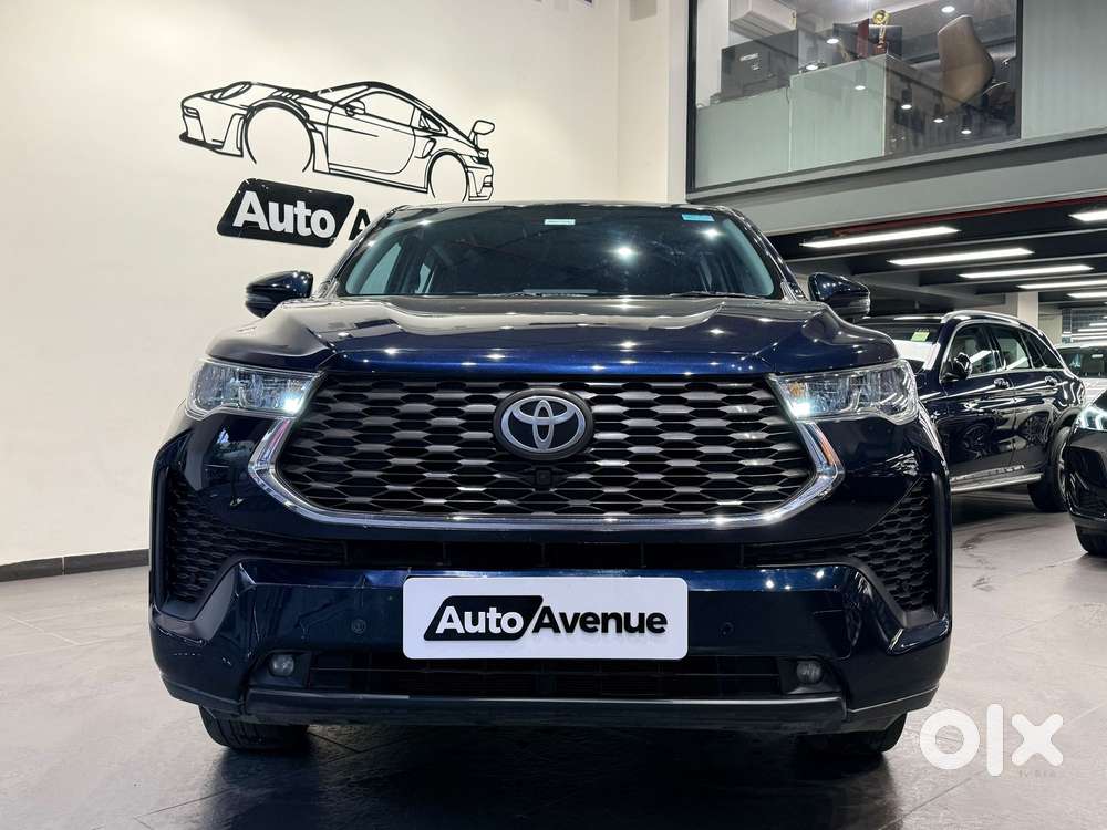 Toyota Innova Hycross 2.0 Vx Hybrid 7 Str, 2023, Petrol