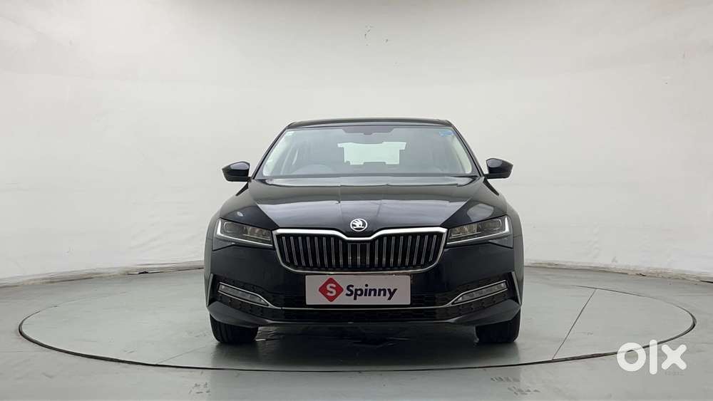 Skoda Superb L&k 1.8 Tsi At, 2022, Petrol