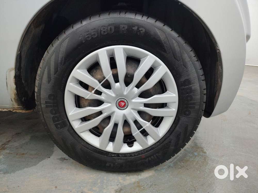 Datsun Redigo T Option, 2016, Petrol