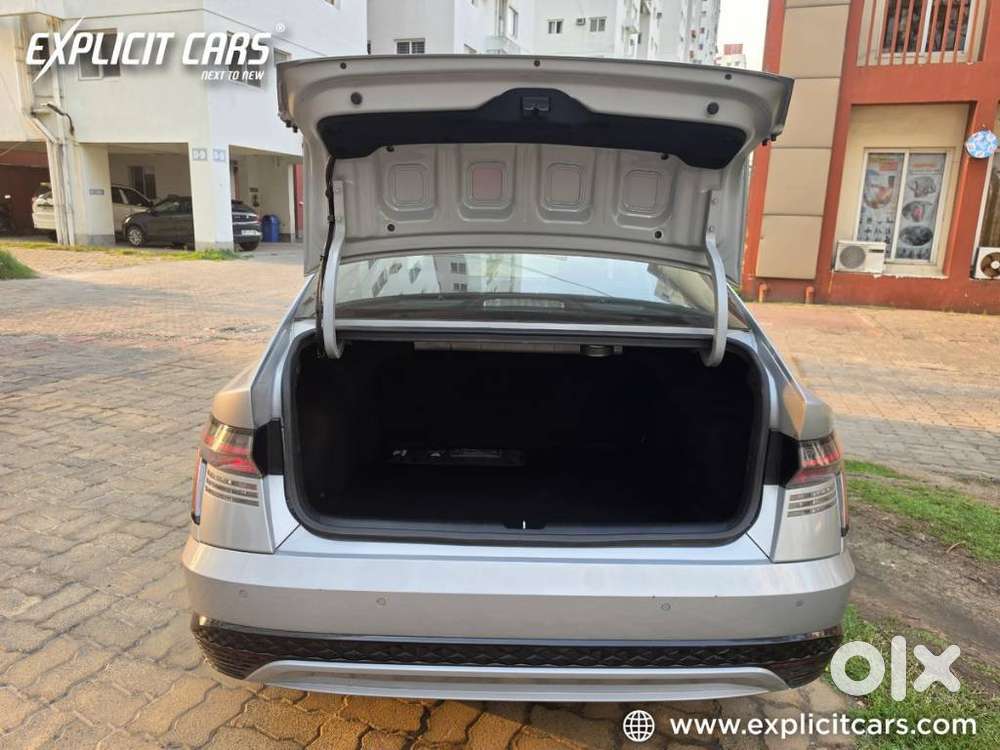 Hyundai Verna 1.5 Sx (o) Turbo Petrol Dct, 2024, Petrol