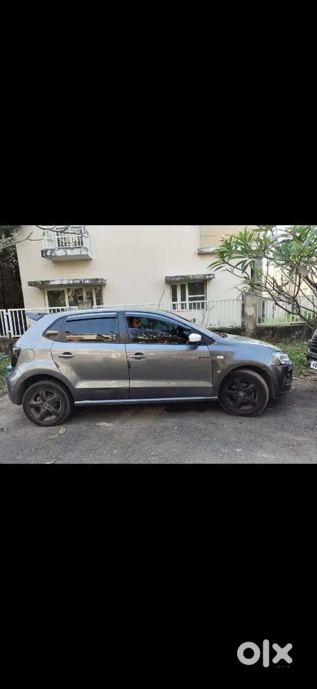 Volkswagen Polo 2014 Petrol 64000 Km Driven