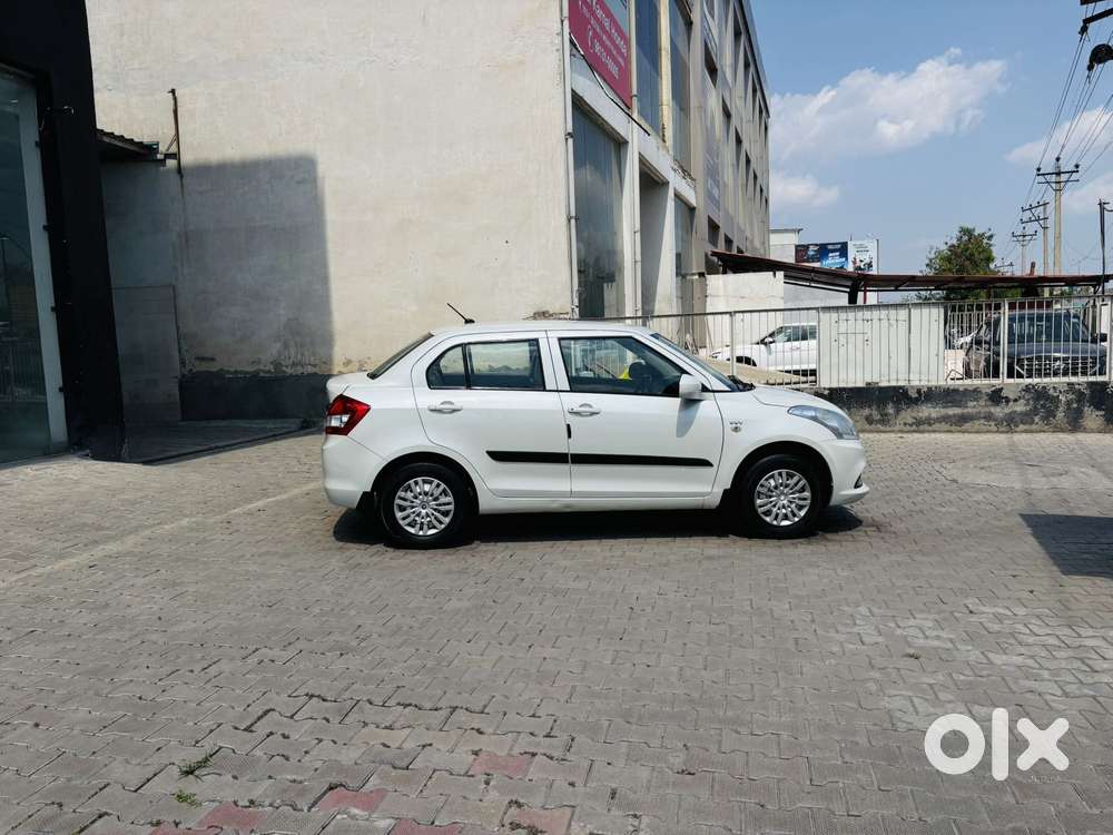 Maruti Suzuki Swift Dzire Lxi Option, 2016, Cng & Hybrids