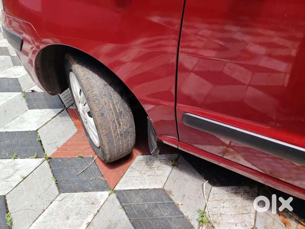 Good Condition Hyundai Santro With No Accident History