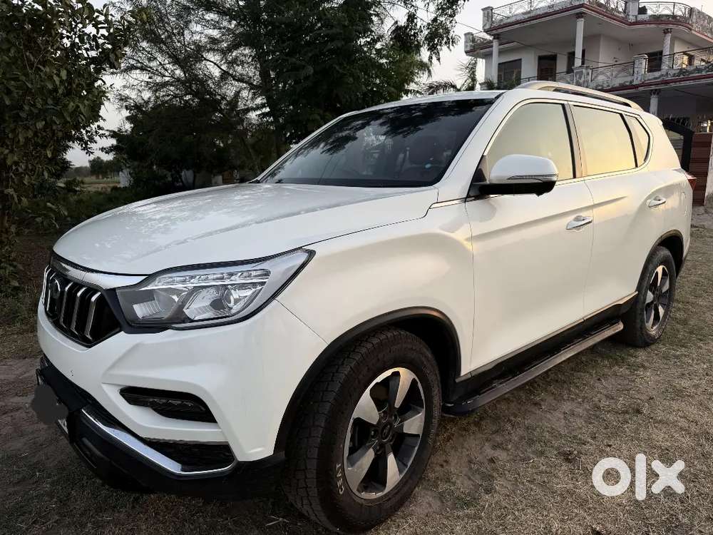 Mahindra Alturas G4 2019 Diesel 65000 Km Driven