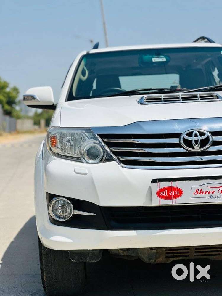 Toyota Fortuner 3.0 4x2 Automatic, 2014, Diesel