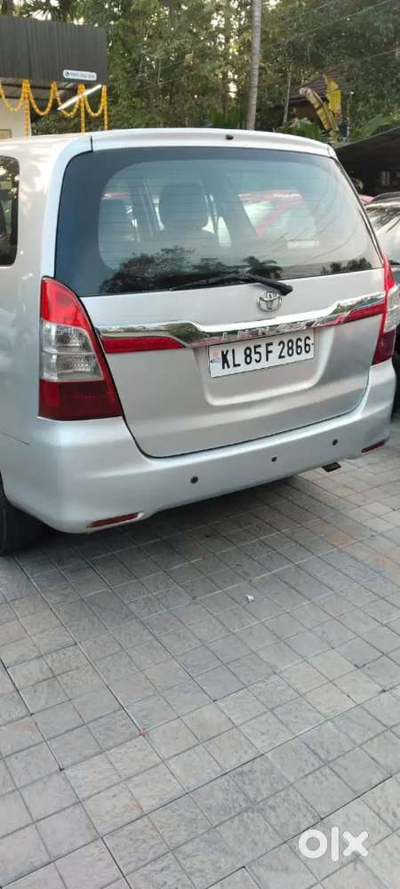 Toyota Innova 2.5 Ms 2014
