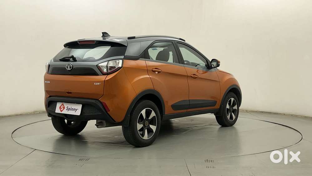 Tata Nexon 1.2 Revotron Xza Plus Dualtone, 2018, Petrol