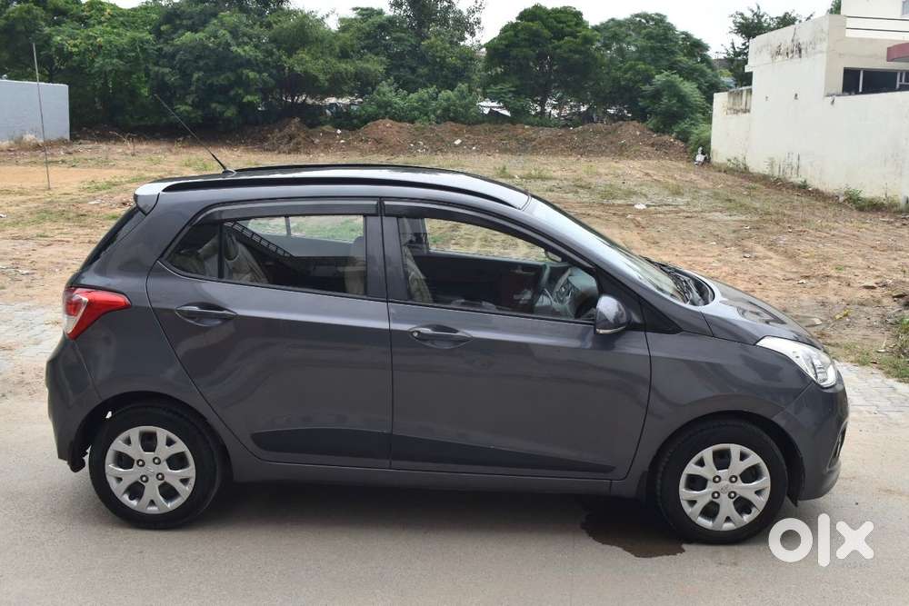Hyundai Grand I10 2013-2016 Sportz, 2015, Petrol