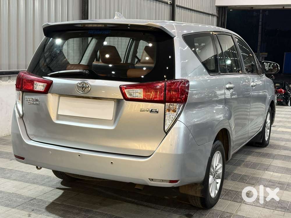Toyota Innova Crysta