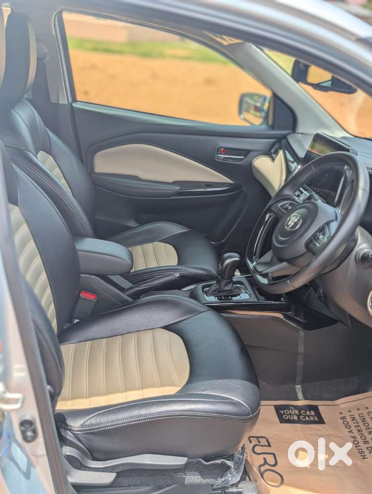 Toyota Glanza 1.2 V Amt, 2022, Petrol