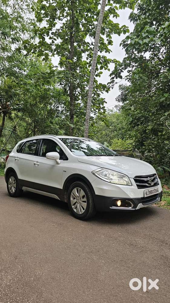 Maruti Suzuki S-cross 2015 Diesel 75000 Km Driven