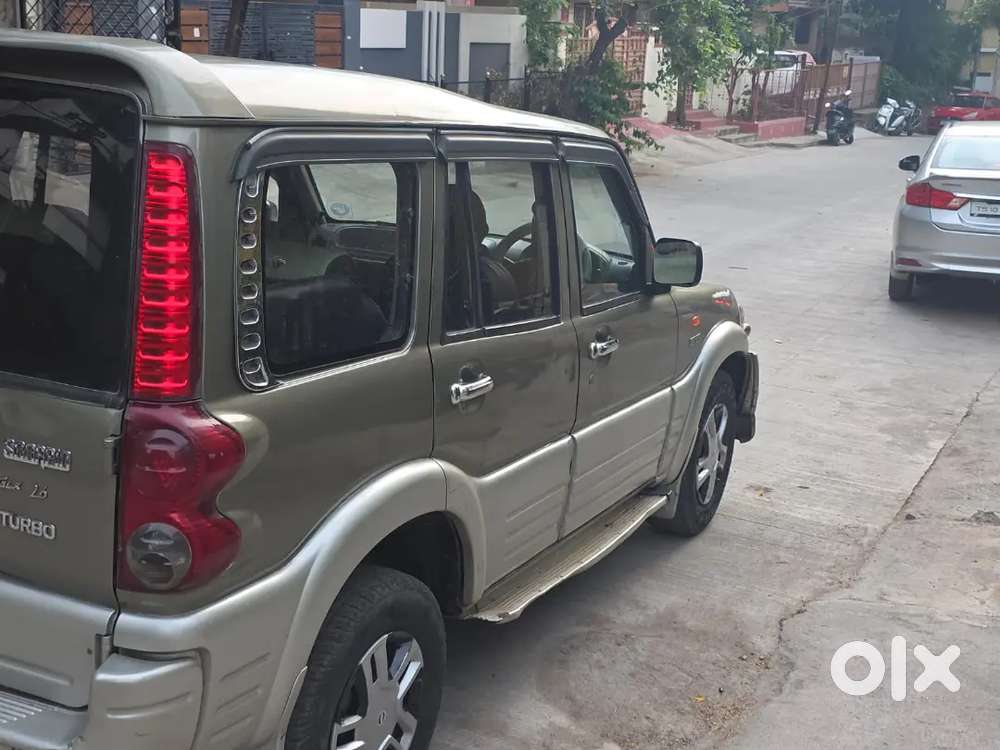 Mahindra Scorpio Turbo 2.6 Dx 2wd 8str 2008 Bs2, 2,26,000 Km Driven