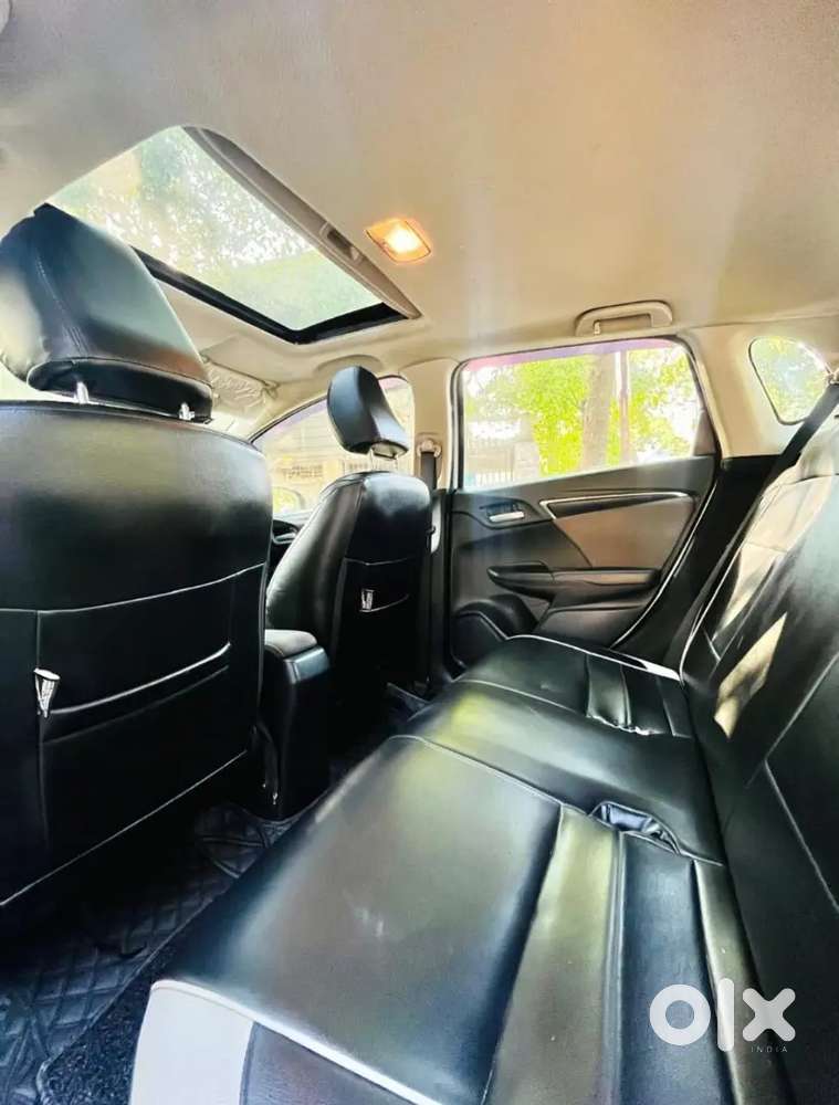Honda Wr-v 2017diesel47000 Km Sunroof,well Maintained,no Work