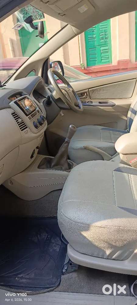 Toyota Innova 2012 Diesel 59000 Km Driven