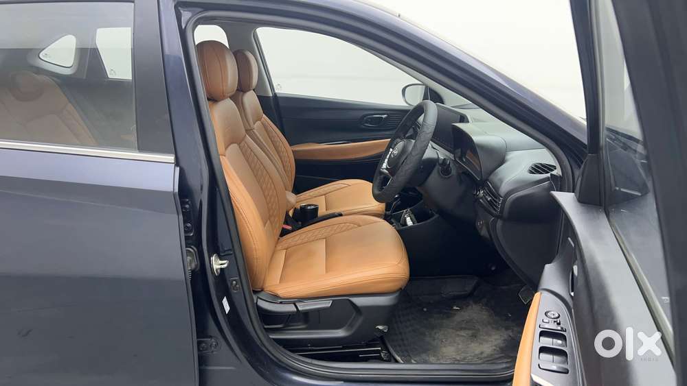 Hyundai I20 Asta 1.2 Ivt, 2021, Petrol