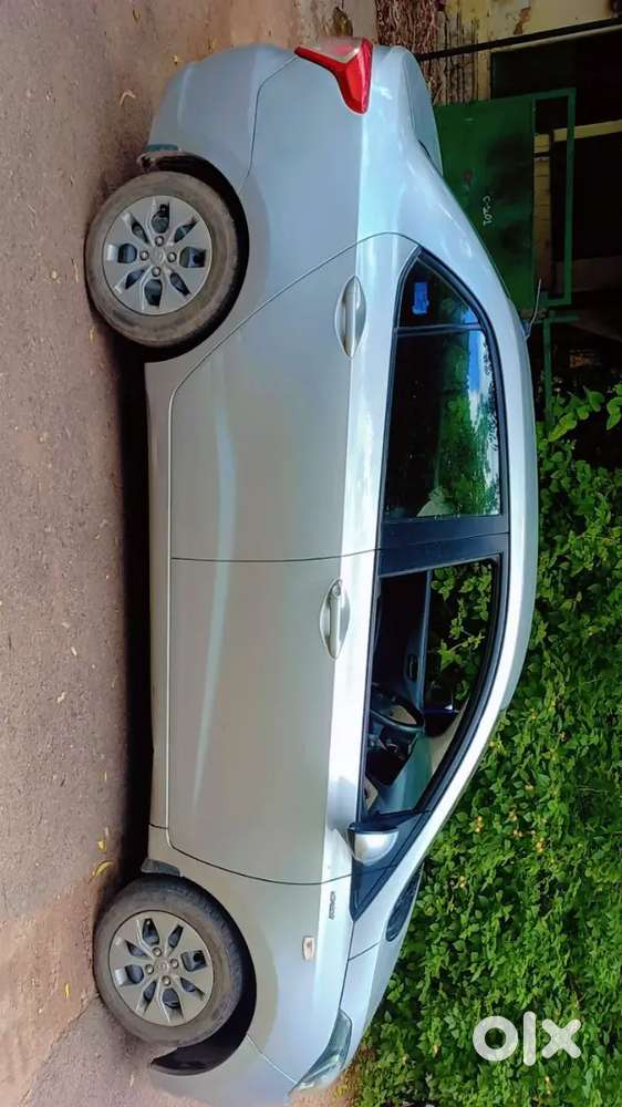 Hyundai Xcent 2016 Diesel 80000 Km Driven