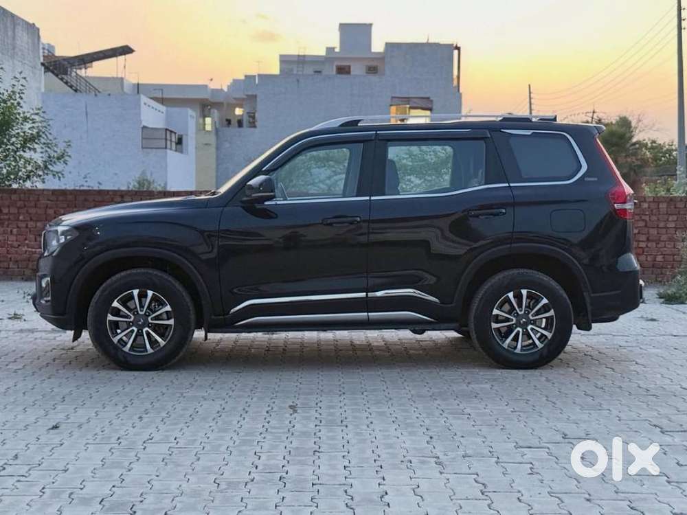 Mahindra Scorpio N D At 2wd Z8 S 7s Z8 Select, 2025, Diesel
