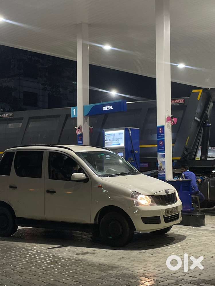 Mahindra Quanto 2017 Diesel Well Maintained 7 Seater For 1 Lakh