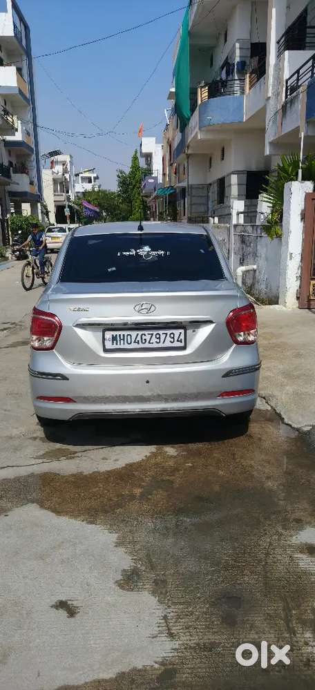 Hyundai Xcent Diesel 2015 Variant