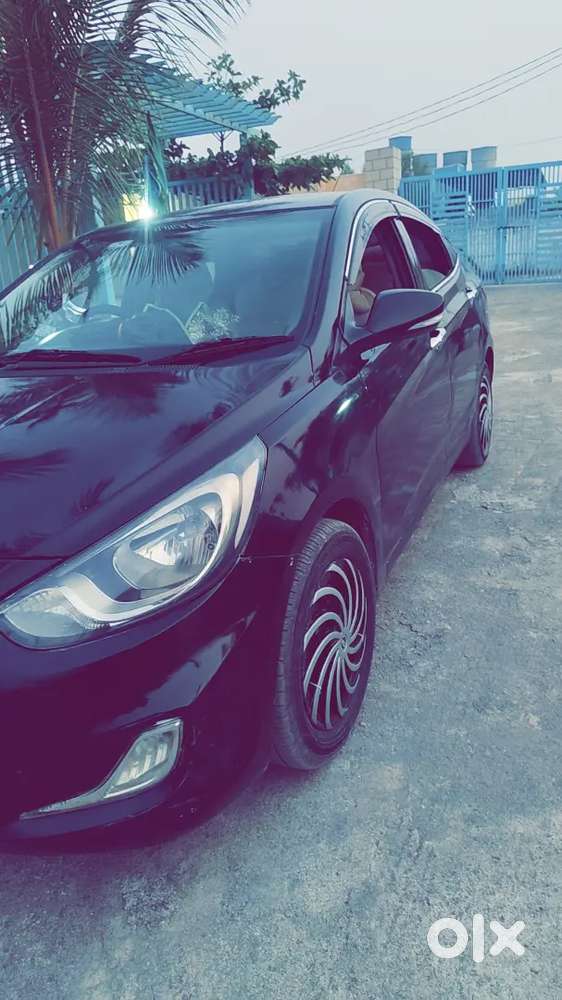 Hyundai Verna 1.6 S 2012